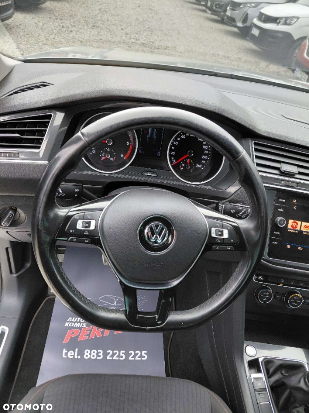 Volkswagen Tiguan - 14