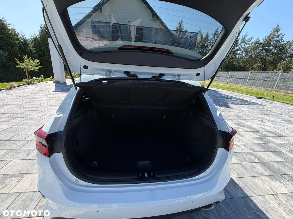 Kia Ceed 1.5 T-GDI Business Line Plus DCT - 10