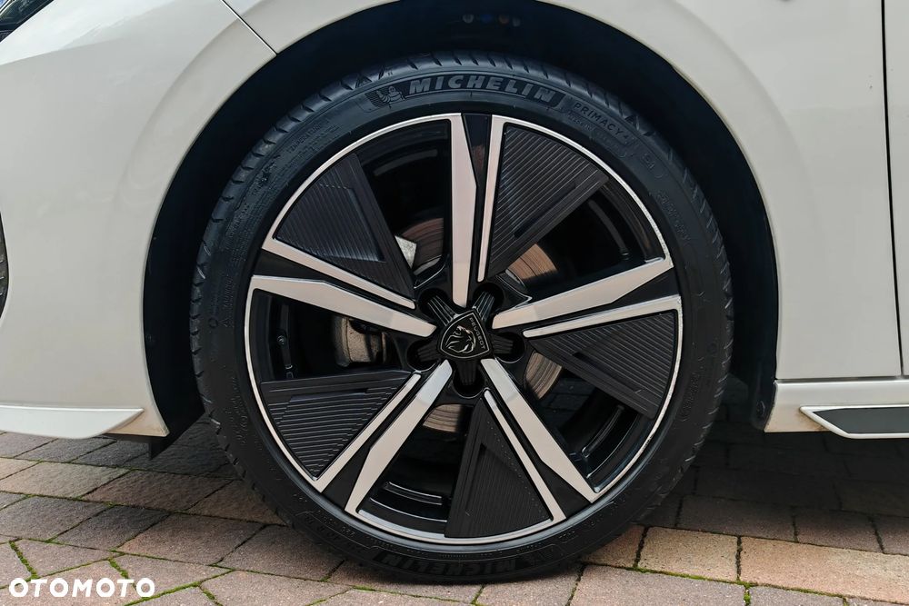 Peugeot 308 1.2 PureTech GT Pack S&S EAT8 - 35