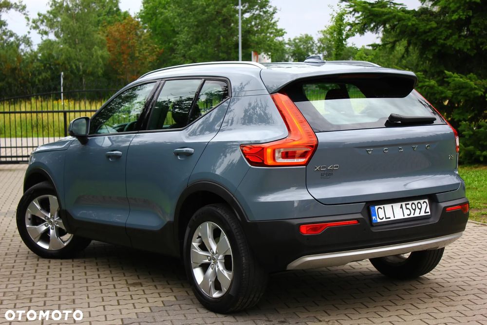 Volvo XC 40 T3 Momentum Pro - 5
