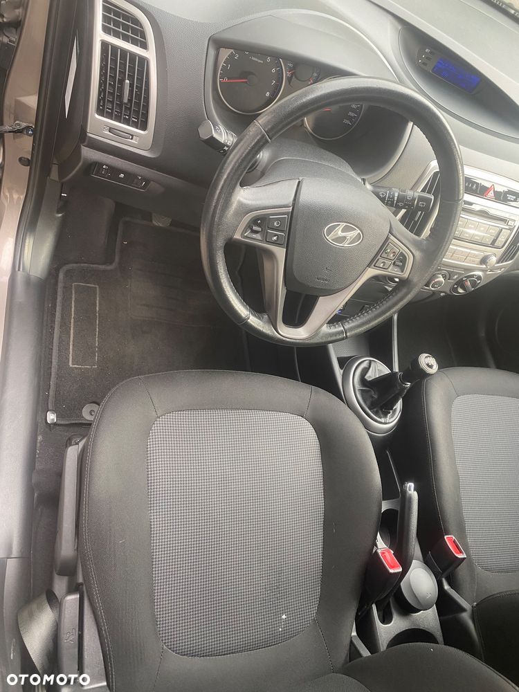 Hyundai i20 - 31