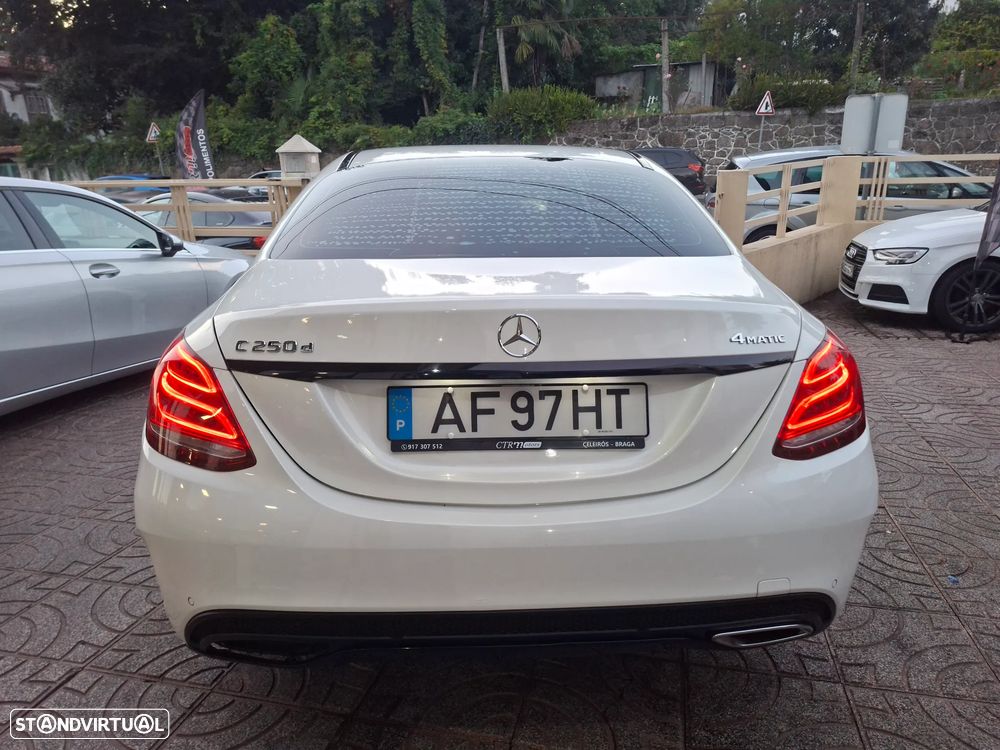 Mercedes-Benz C 250 d 4Matic 9G-TRONIC AMG Line - 10