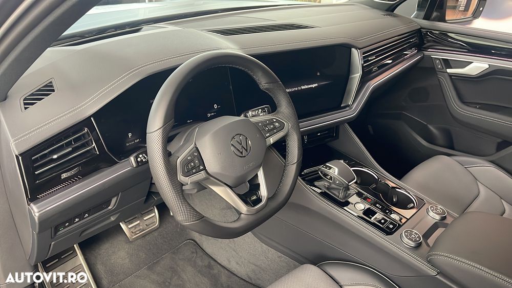 Volkswagen Touareg V6 TDI 4MOTION R-Line - 8