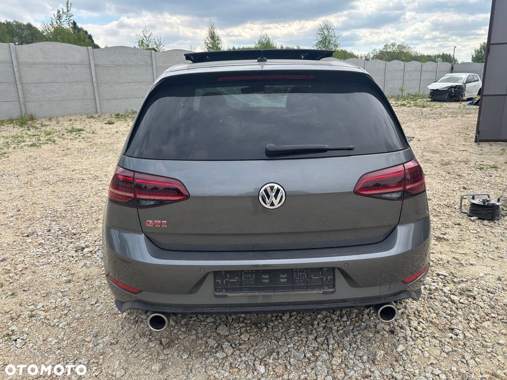 Volkswagen Golf GTI 2.0 TSI OPF Performance - 5