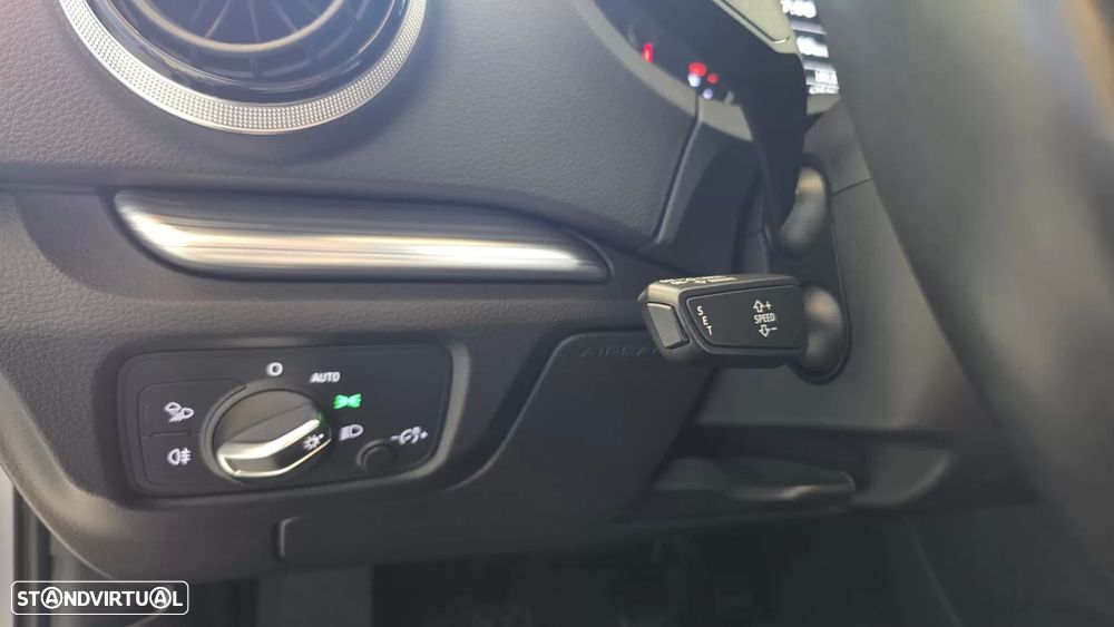 Audi A3 Limousine 1.6 TDI S-line - 36