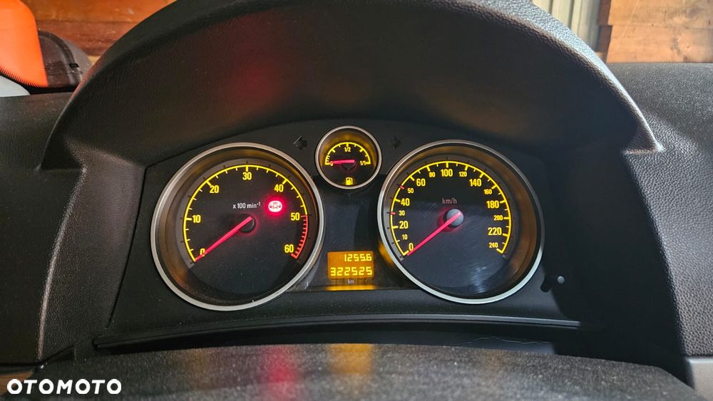 Opel Astra 1.9 CDTI Sport - 15