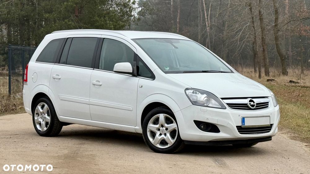 Opel Zafira 1.8 - 13