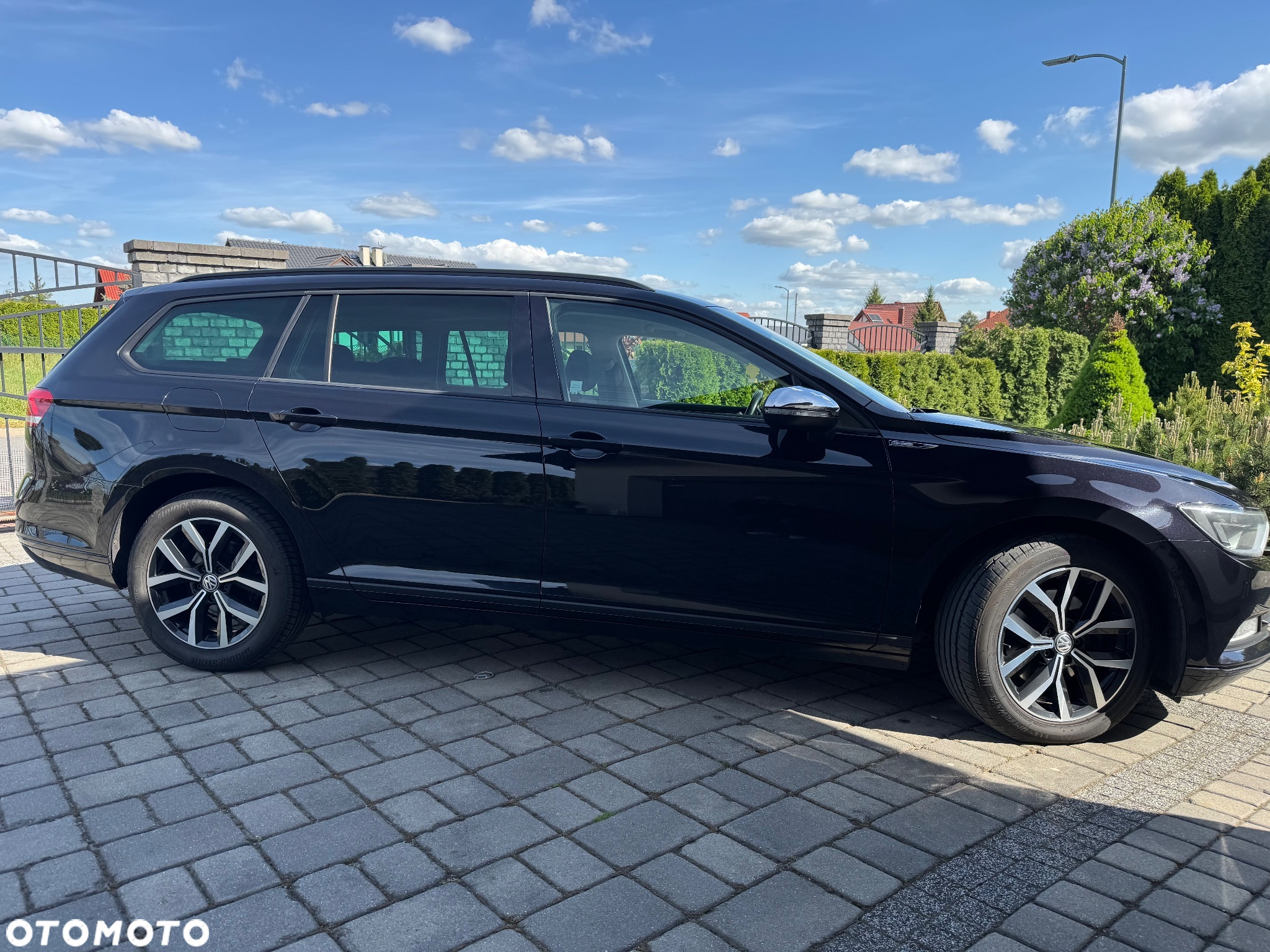 Volkswagen Passat 2.0 TDI BMT Comfortline DSG - 16