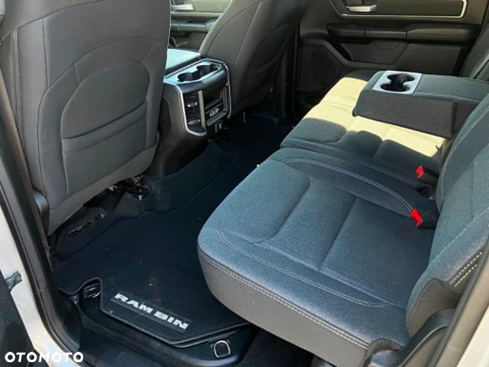 RAM 1500 5.7 Crew Cab Laramie - 15