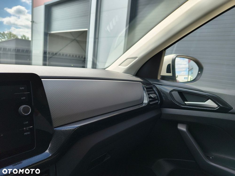 Volkswagen T-Cross 1.0 TSI Life Plus - 18