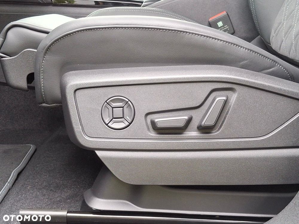 Audi SQ5 Sportback - 23