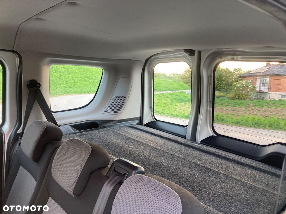 Fiat Doblo 2.0 Multijet 16V Emotion - 12