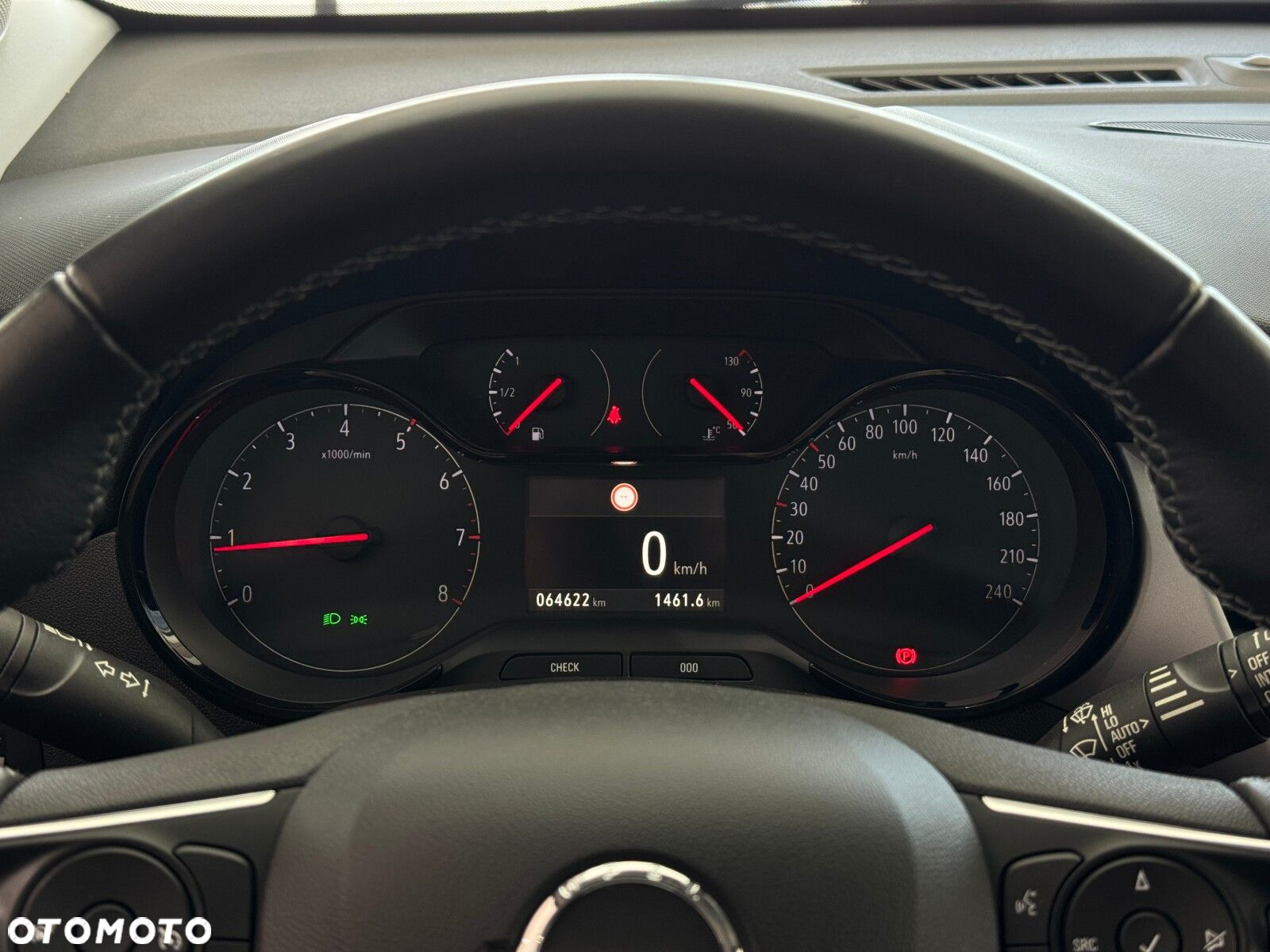 Opel Crossland X - 16