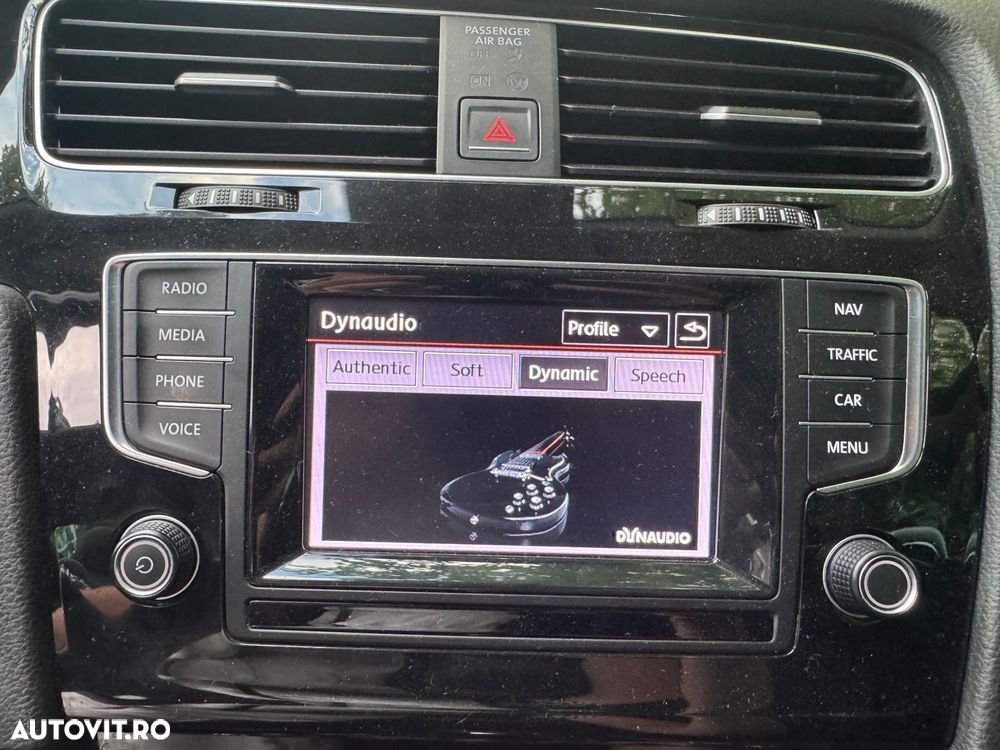 Volkswagen Golf 2.0 BlueTDI DSG Highline - 7