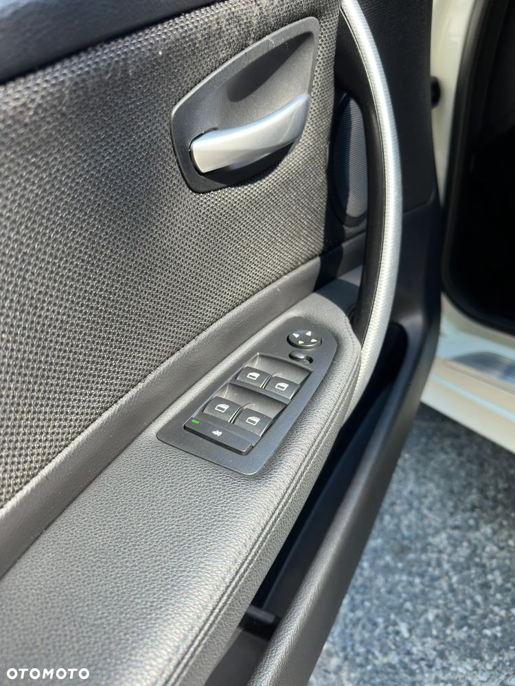 BMW Seria 1 - 20