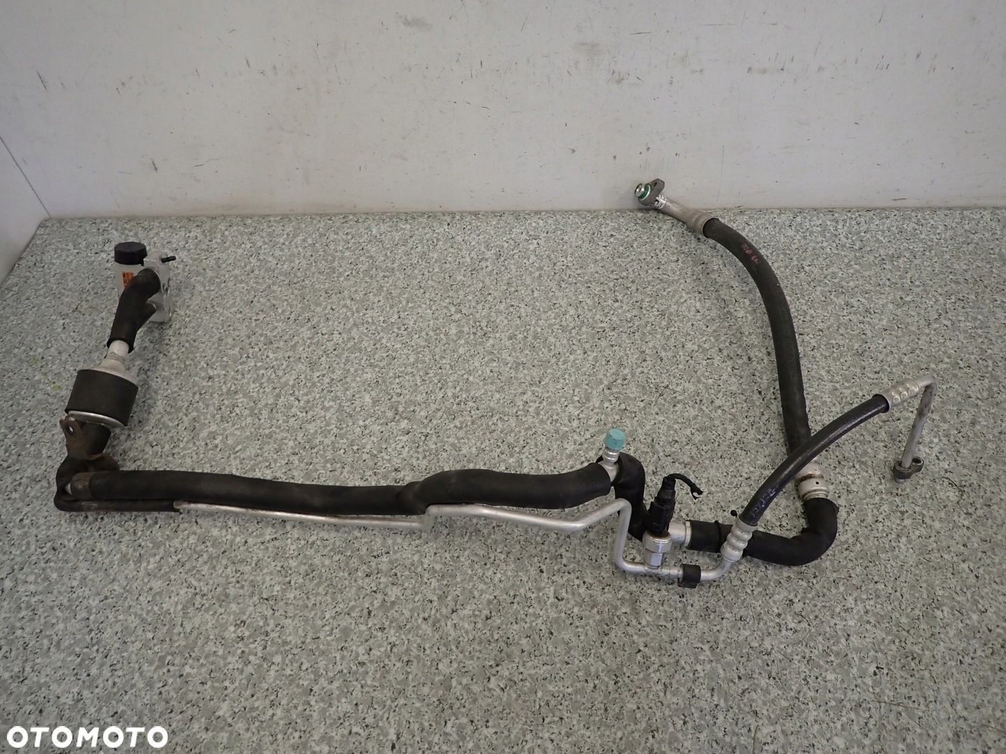 HYUNDAI SONATA V 05-10 2.0 CRDI PRZEWÓD KLIMATYZACJI ZESTAW - 1