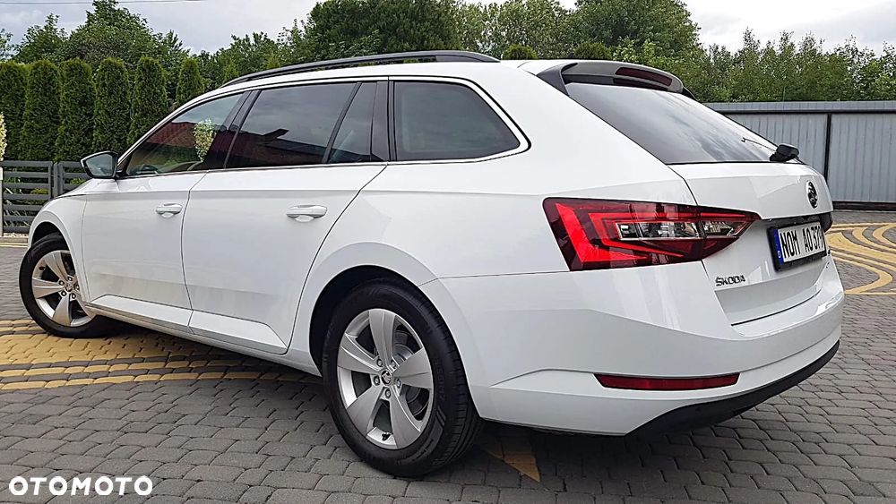 Skoda Superb 2.0 TDI 4x4 DSG Ambition - 5