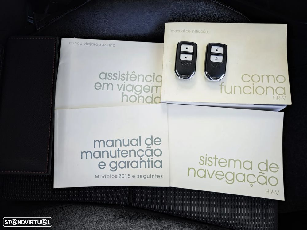 Honda HR-V 1.5 i-VTEC Executive CVT - 24