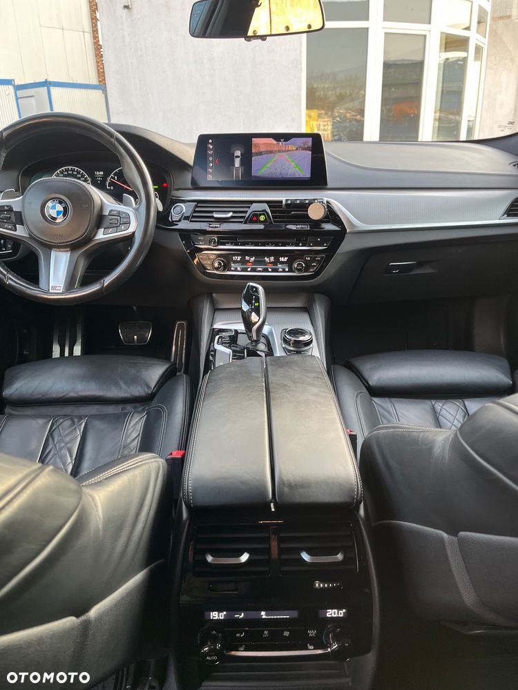 BMW Seria 5 540d xDrive M Sport sport - 9