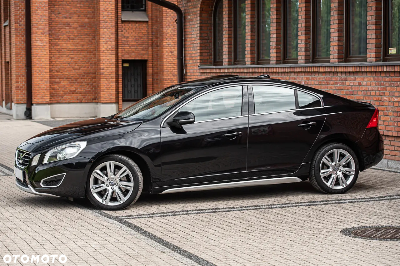 Volvo S60 T6 AWD Geartronic Summum - 14