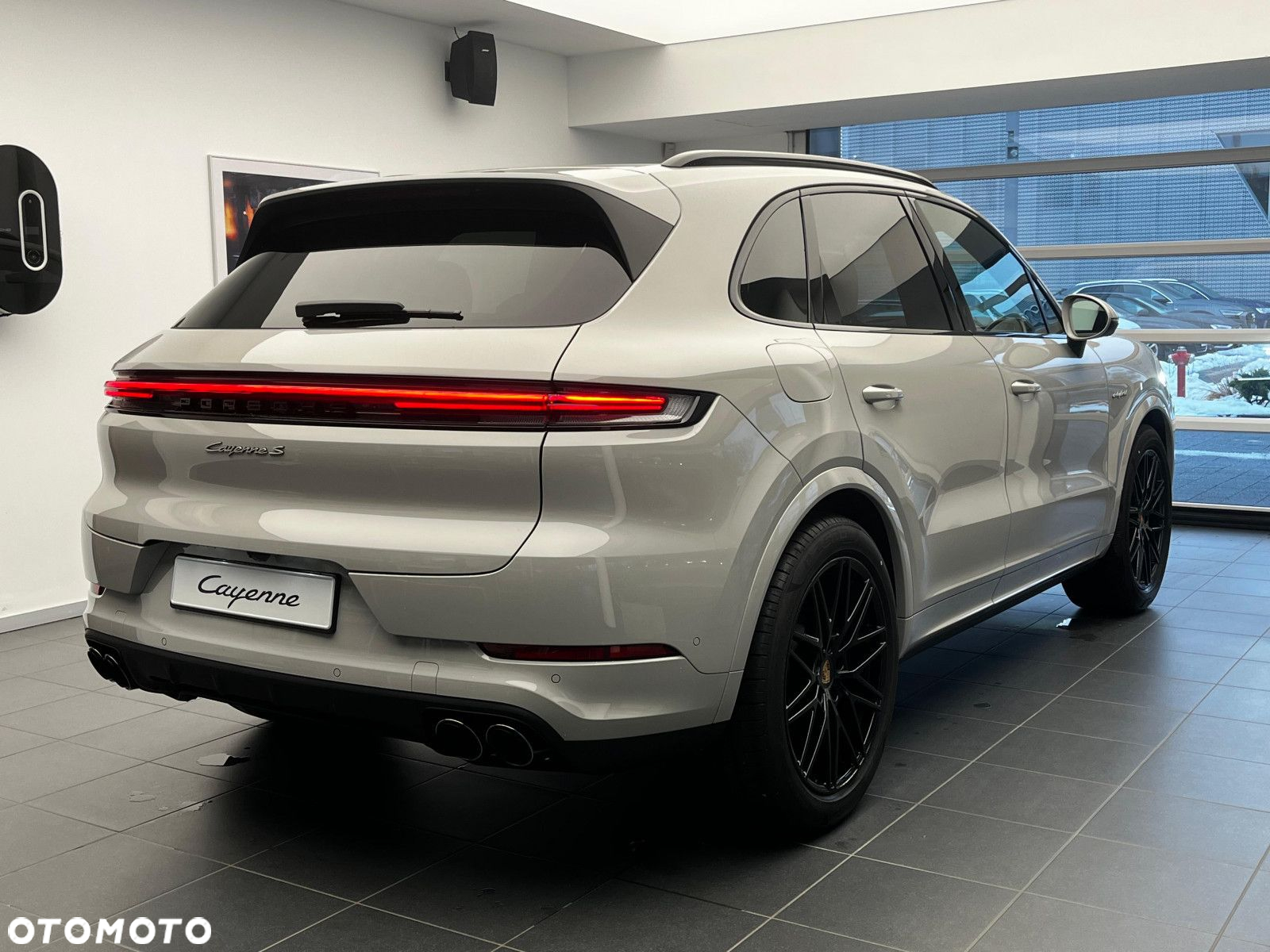 Porsche Cayenne - 4
