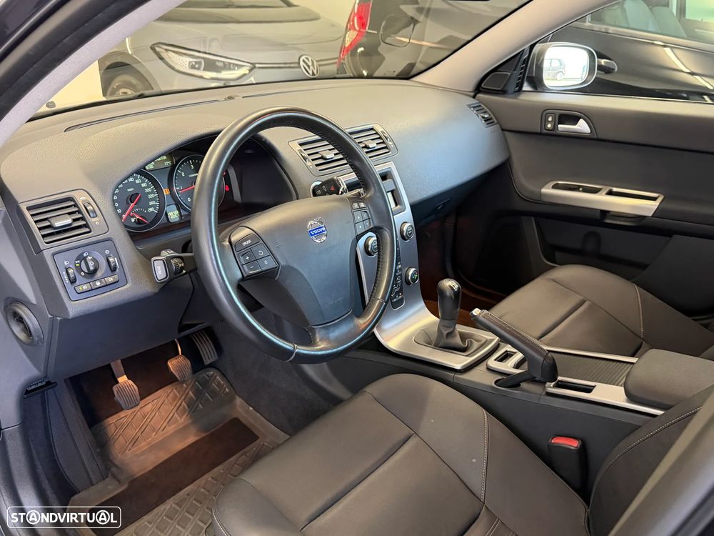 Volvo V50 1.6 D Momentum - 33