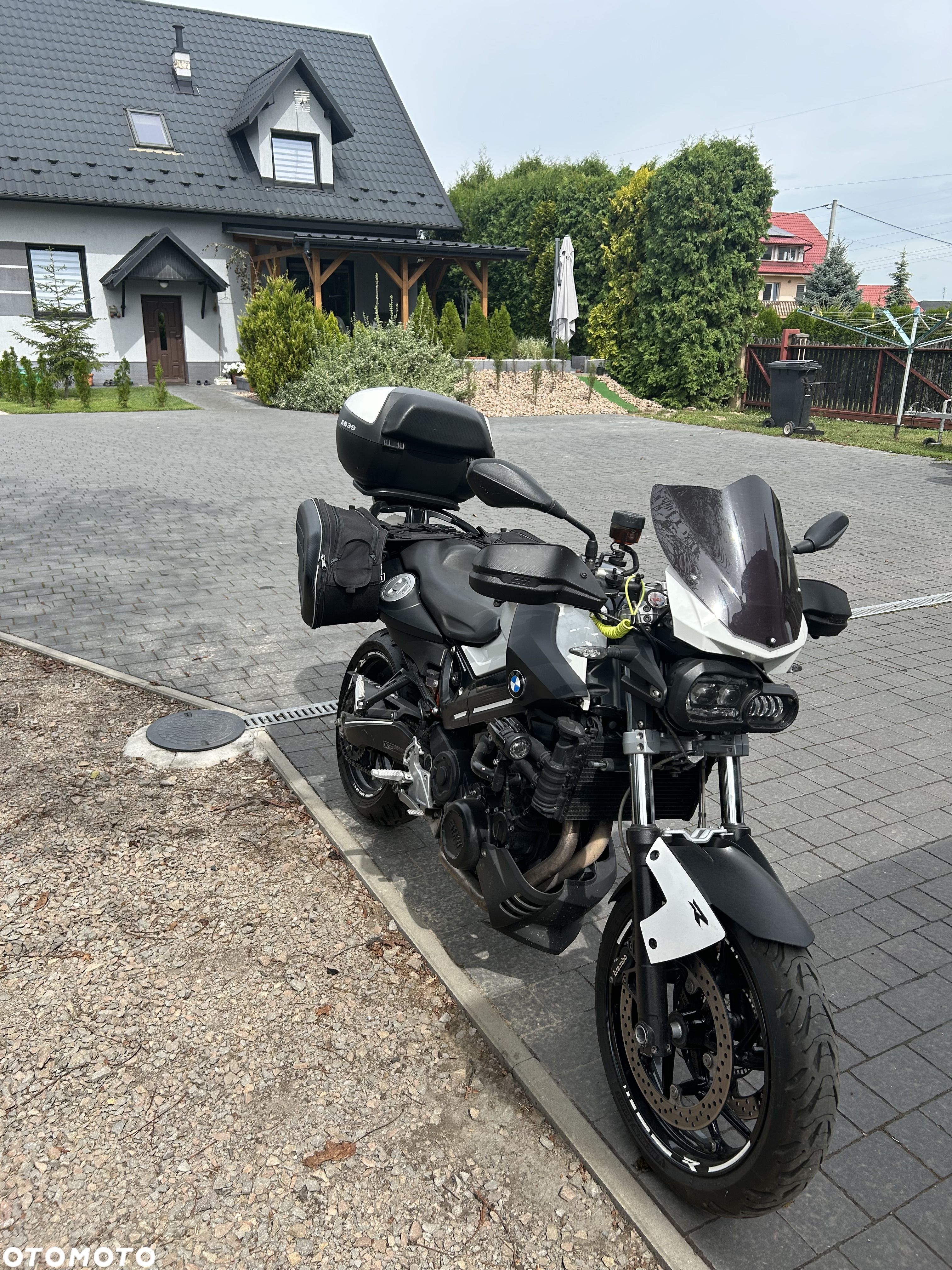 BMW F - 1