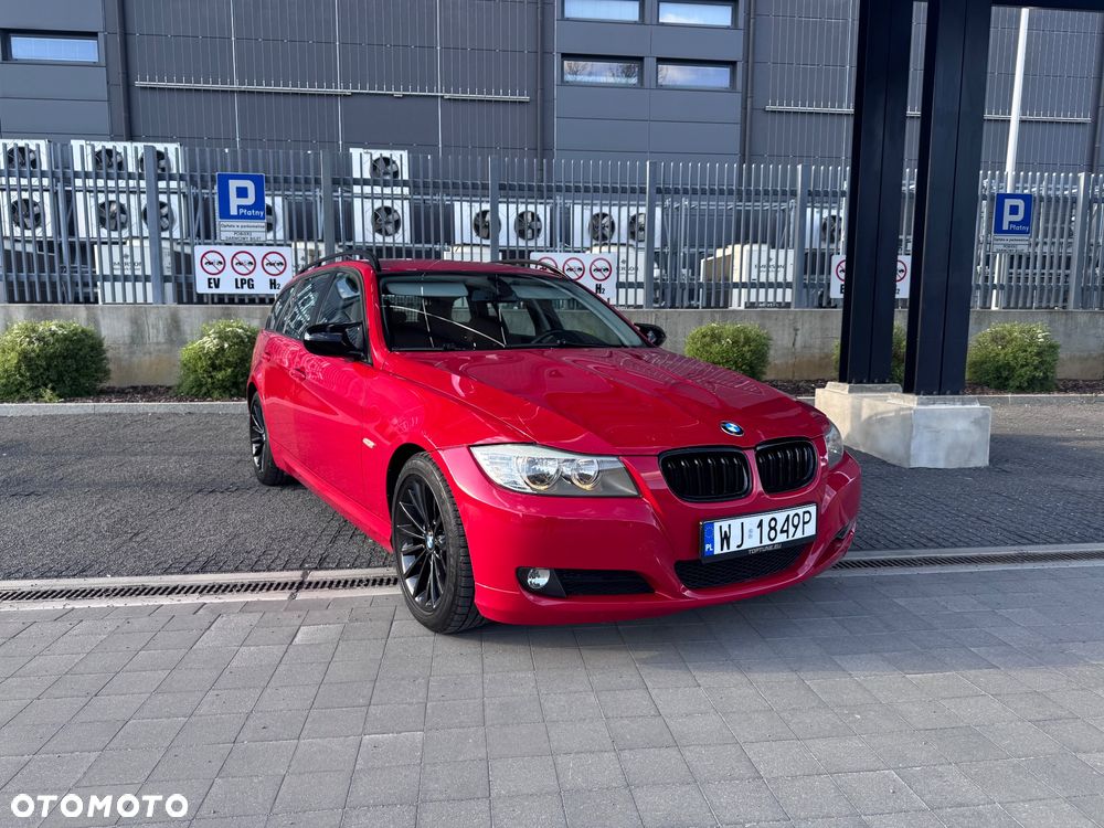 BMW Seria 3 320i Edition Exclusive - 1