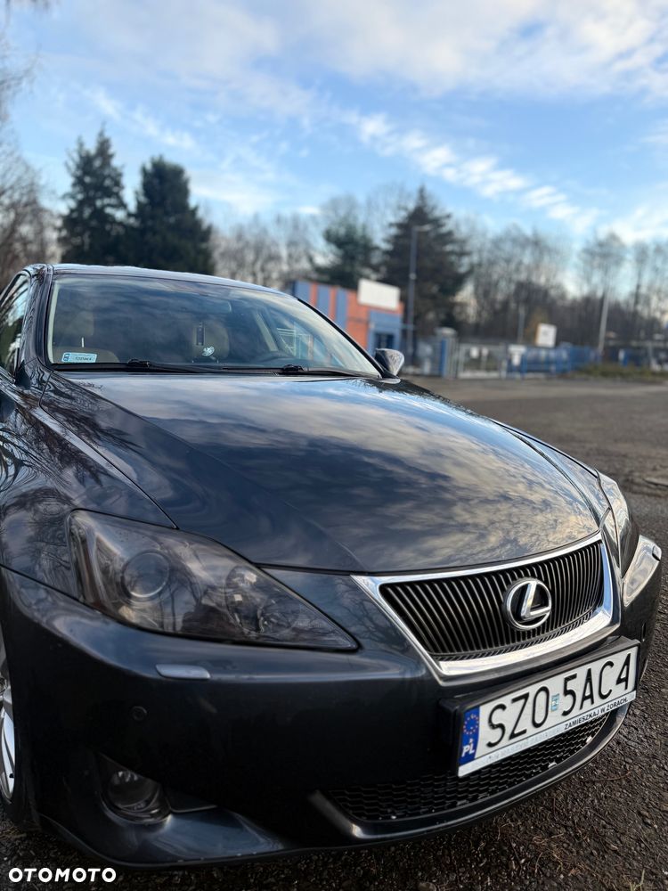 Lexus IS 220d Luxury Line - 18