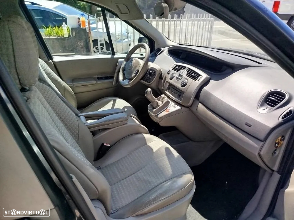 Renault Grand Scénic 1.5 dCi Dynamique Luxe - 11