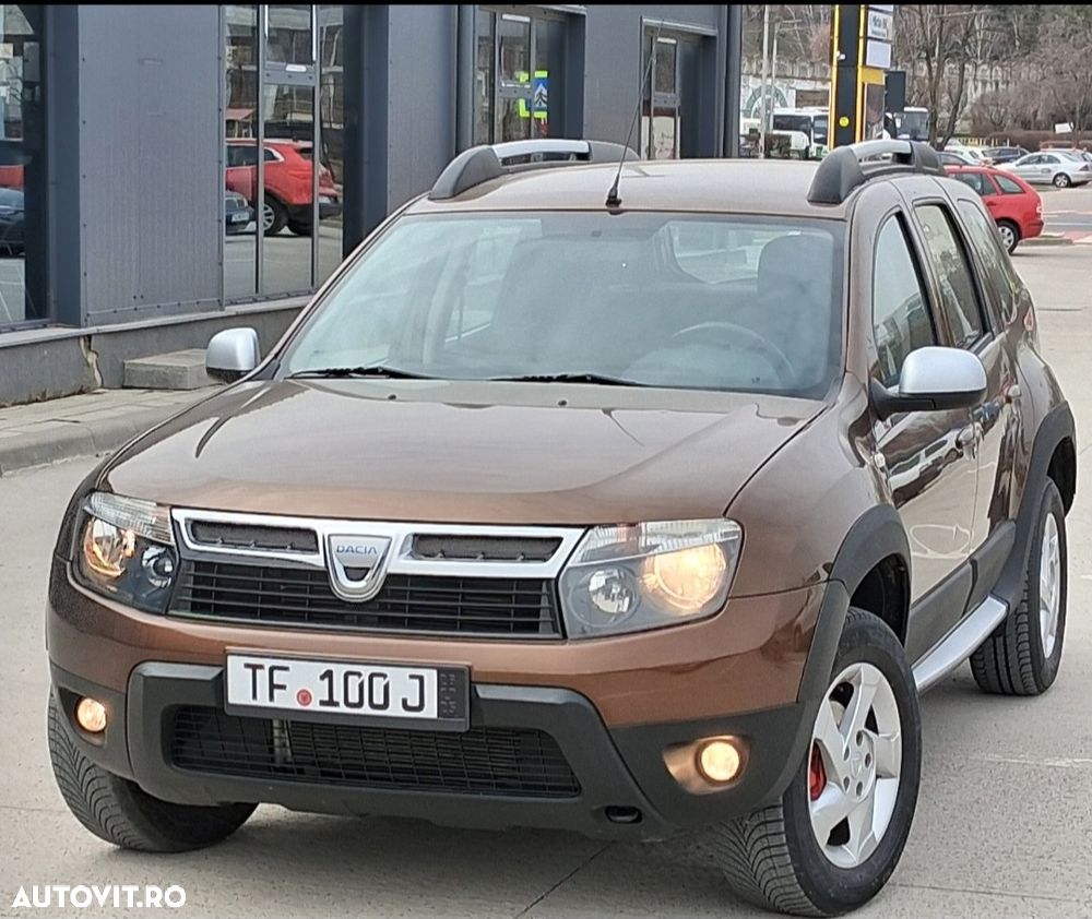 Dacia Duster 1.6 16V 4x4 Prestige - 10