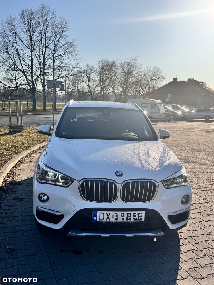 BMW X1 sDrive18i GPF Sport Line - 2