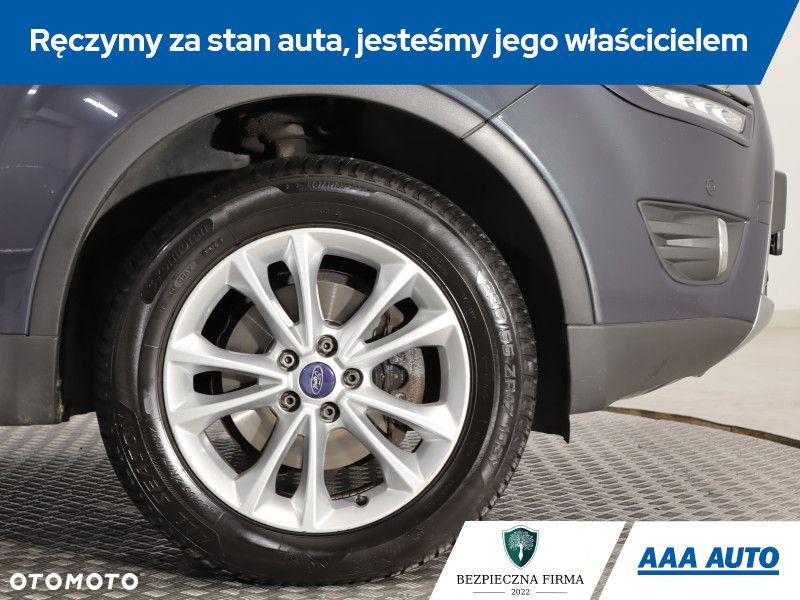 Ford Kuga - 16