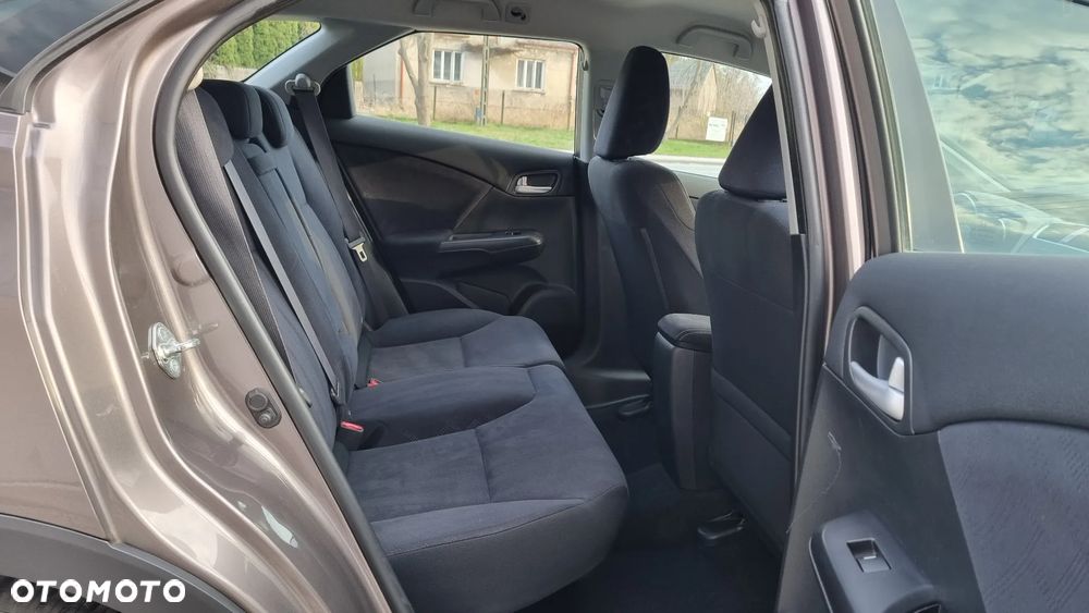 Honda Civic 1.8 i-VTEC Sport - 24