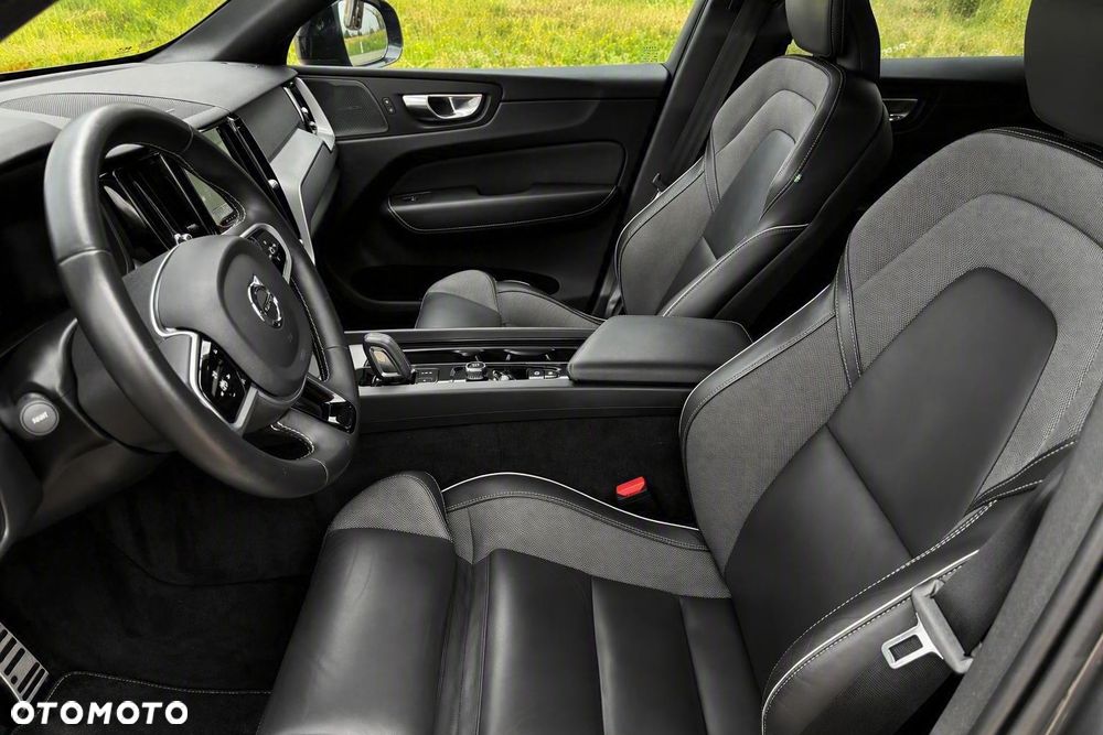 Volvo XC 60 B4 D Geartronic RDesign - 16