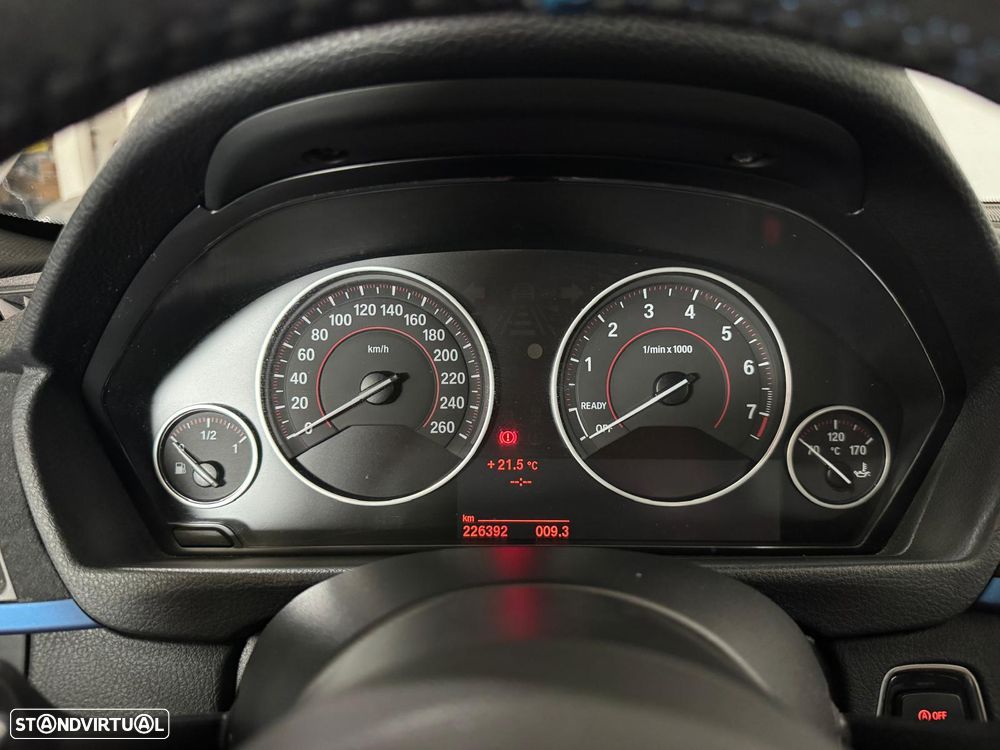 BMW 328 i Auto Pack M - 21