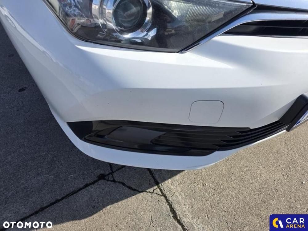 Toyota Auris - 36