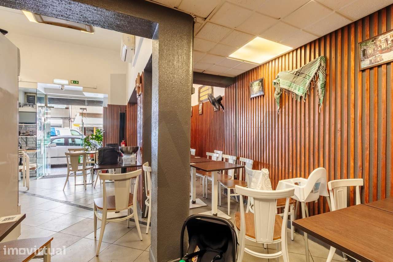 Loja Arrendada 5.2% yield | Rua Cavaleiro de Oliveira 39 | Restaurante - Grande imagem: 5/17
