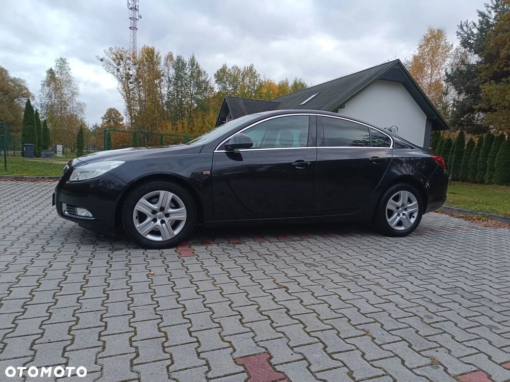 Opel Insignia - 8
