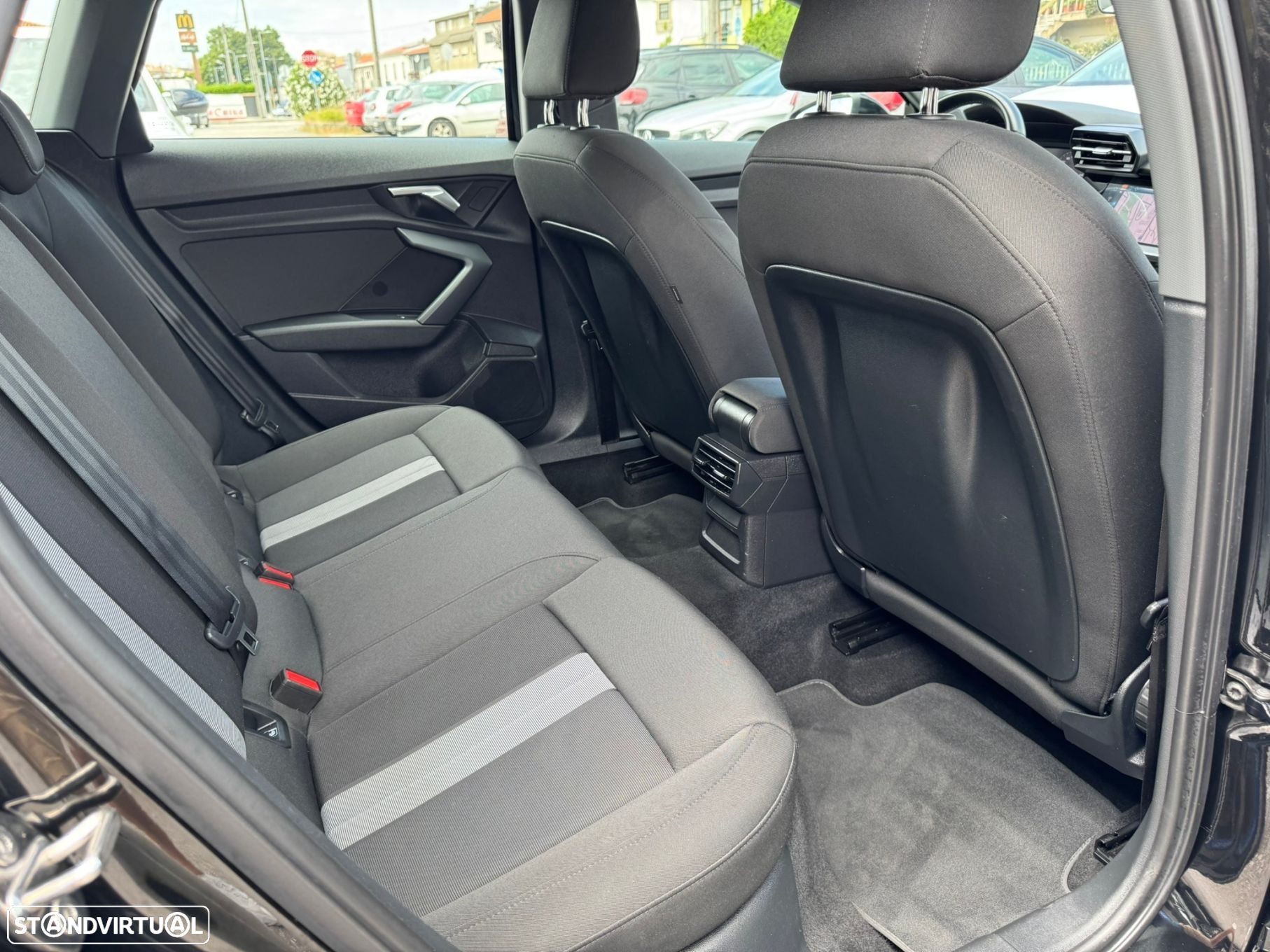Audi A3 Sportback 30 TFSI Advanced - 14