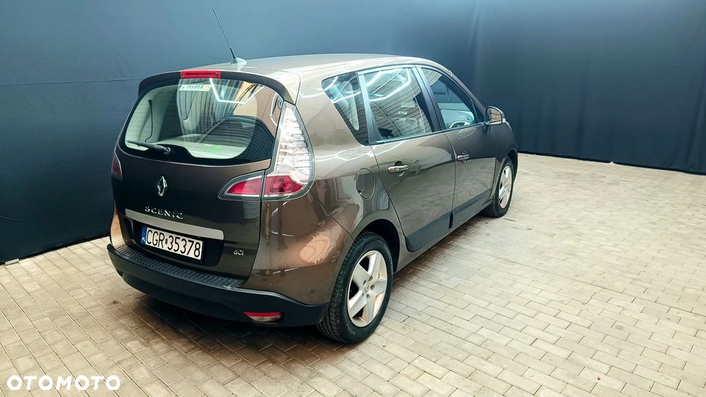 Renault Scenic - 11