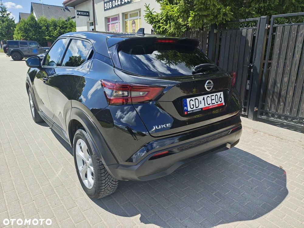 Nissan Juke 1.0 DIG-T N-Connecta DCT - 4