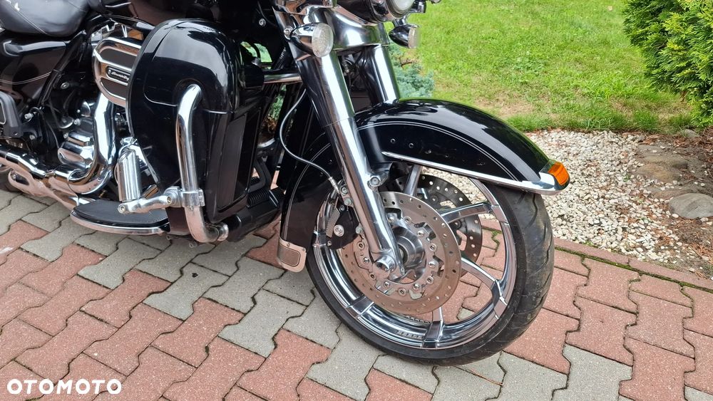 Harley-Davidson Touring Electra Glide - 15