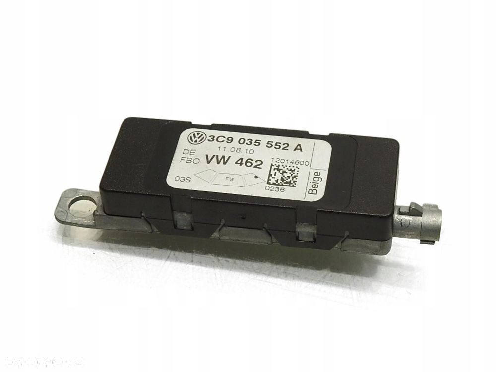 WZMACNIACZ ANTENY VW PASSAT B6 LIFT 3C9035552A - 1