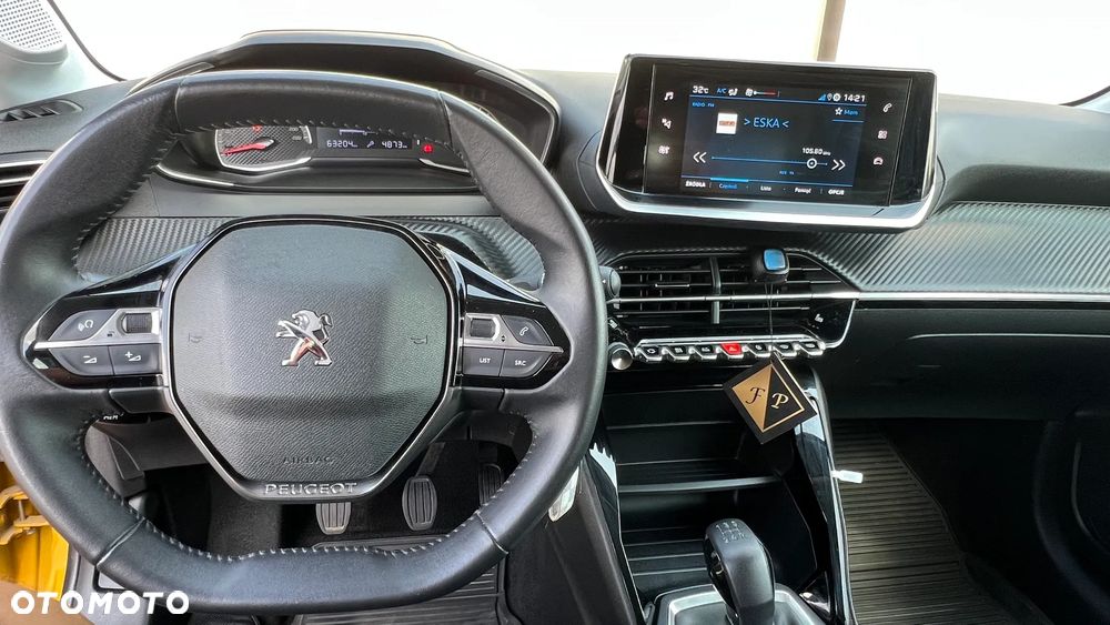 Peugeot 208 1.2 PureTech Like S&S - 7