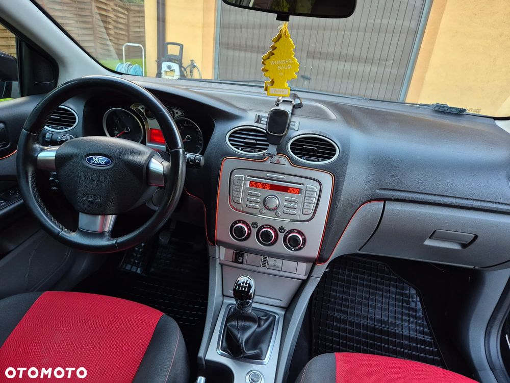 Ford Focus - 15