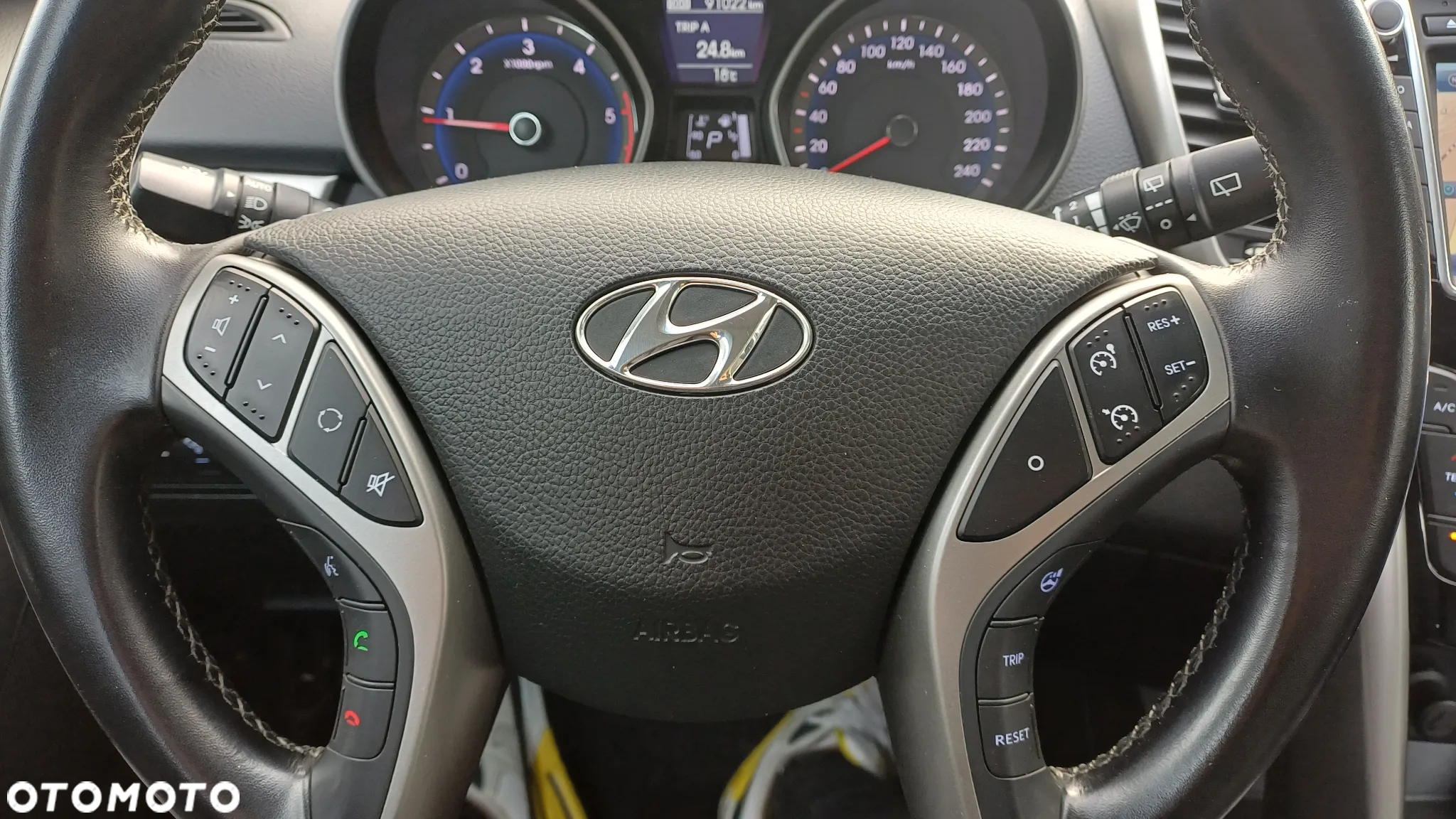Hyundai i30 1.6 CRDI Automatik Style - 24