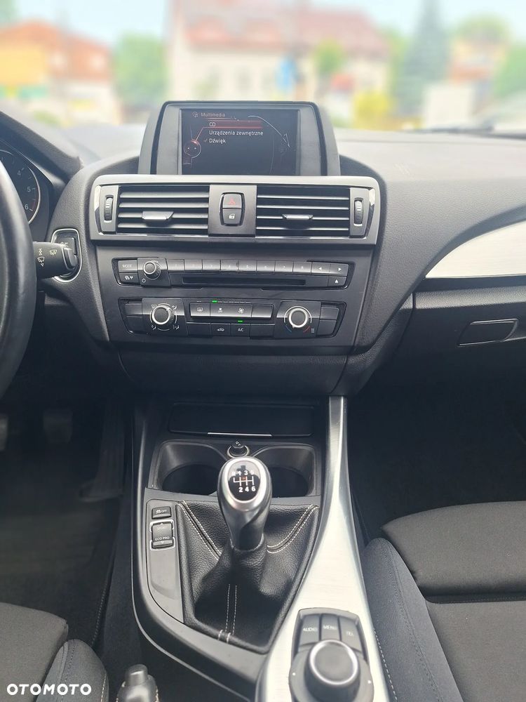 BMW Seria 1 114d - 19
