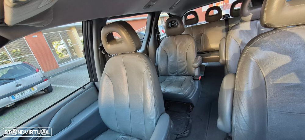 Chrysler Voyager - 9