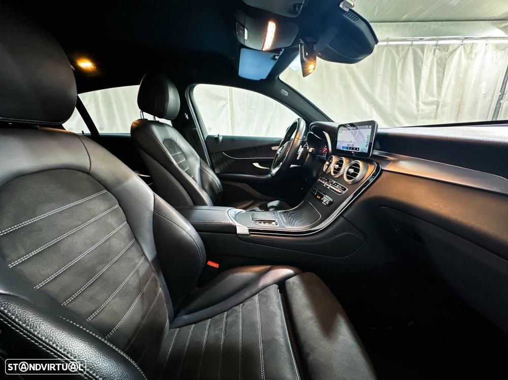 Mercedes-Benz GLC 300 e Coupe 4Matic 9G-TRONIC Edition AMG Line - 31